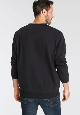 Man's World Sweatshirt in Schwarz