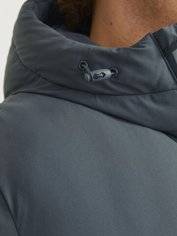 JACK & JONES Зимняя куртка 'JORVesterbro' в Зеленый