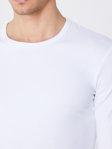 Tezenis Shirt in Weiß