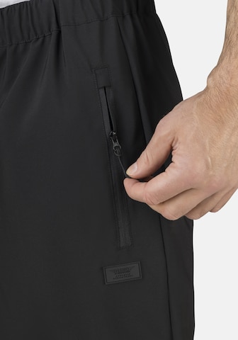 Stooker Men Regular Pants in Black