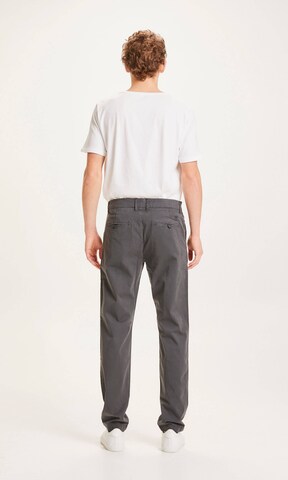 Regular Pantalon chino 'CHUCK' KnowledgeCotton Apparel en marron