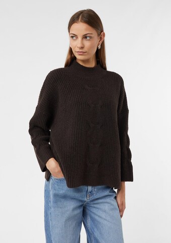 Pull-over COMMA en marron : devant