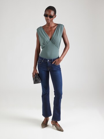 Shirtbody 'Emina' ABOUT YOU en vert