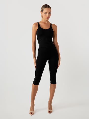 YO-GAYA Sporttop 'Sculpting Top' in Zwart