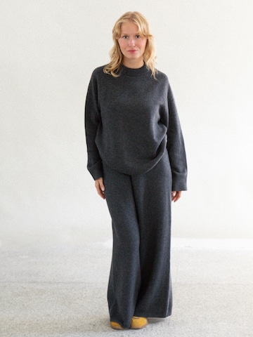 KOPYTO Wide Leg Sporthose in Grau