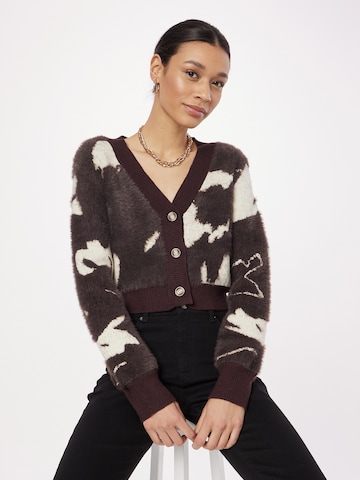 Nasty Gal Cardigan i brun: forside