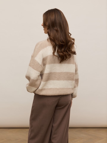 noar studios Pullover i beige