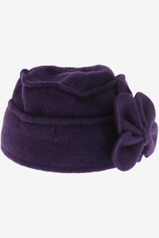 COMMA Hat & Cap in 54 in Purple