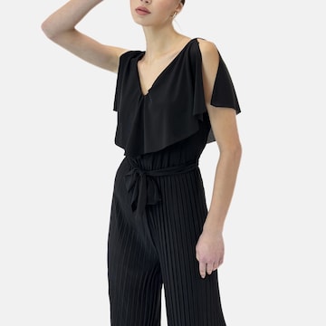 Tuta jumpsuit di Elara in nero