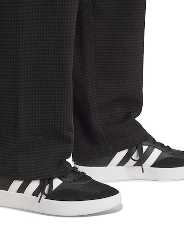 regular Pantaloni sportivi di ADIDAS SPORTSWEAR in nero
