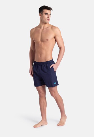 Shorts de bain 'FUNDAMENTALS' ARENA en bleu