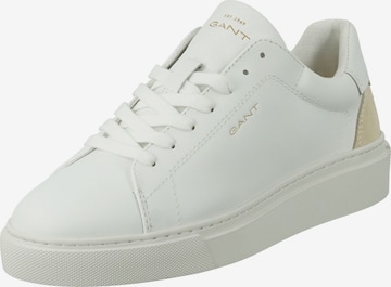 Baskets basses 'Julice' GANT en blanc : devant