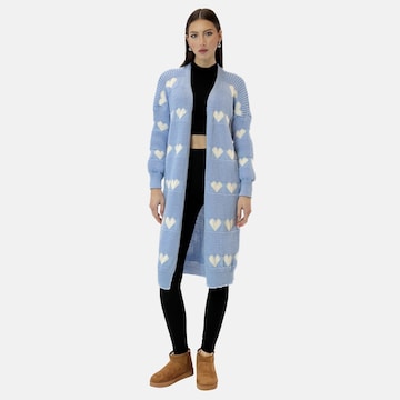 Elara Strickjacke in Blau: Vorderseite