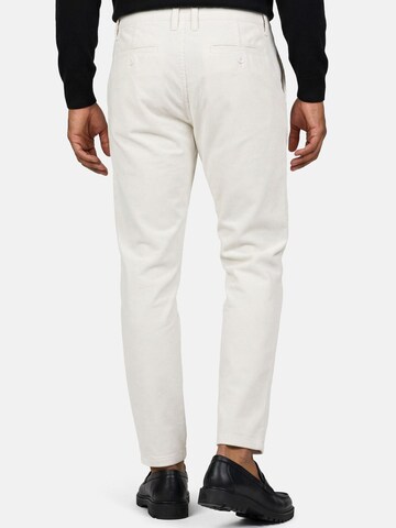 regular Pantaloni 'A111' di Tazzio in bianco