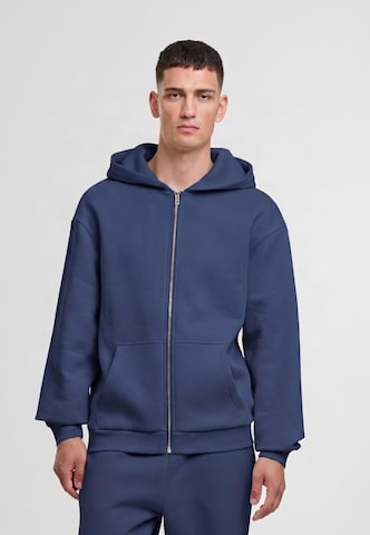 Veste de survêtement Urban Classics en bleu : devant