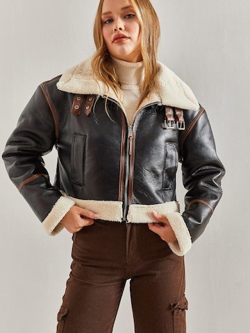 juoda Bianco Lucci Demisezoninė striukė: priekis