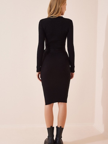 Happiness İstanbul Pletené šaty - Čierna