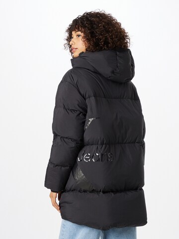 Calvin Klein Jeans Talvejope, värv must