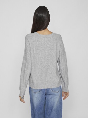 VILA Sweater in Grey