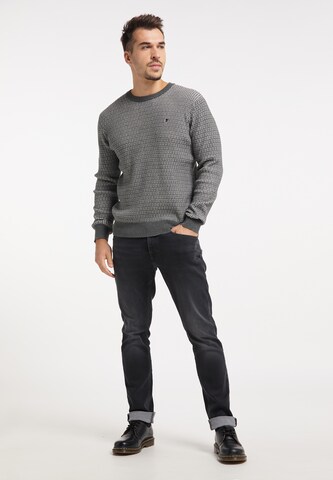 TUFFSKULL Sweater in Grey