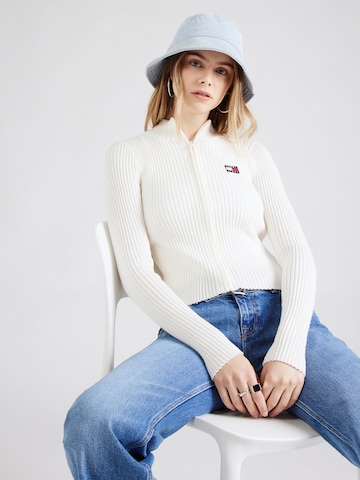 Cardigan Tommy Jeans en blanc : devant