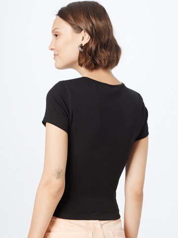 Gina Tricot T-shirt i svart
