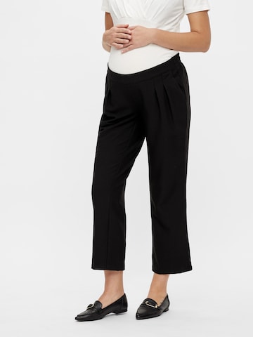 MAMALICIOUS Regular Pleat-front trousers 'LIDA' in Black: front