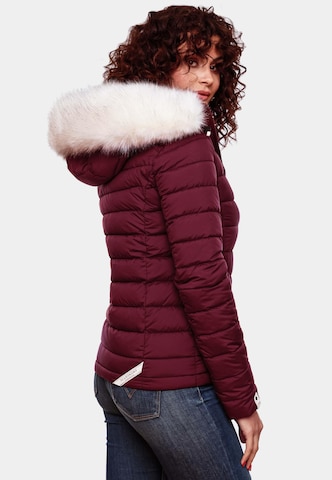 Veste d’hiver 'Nasriin' MARIKOO en rouge