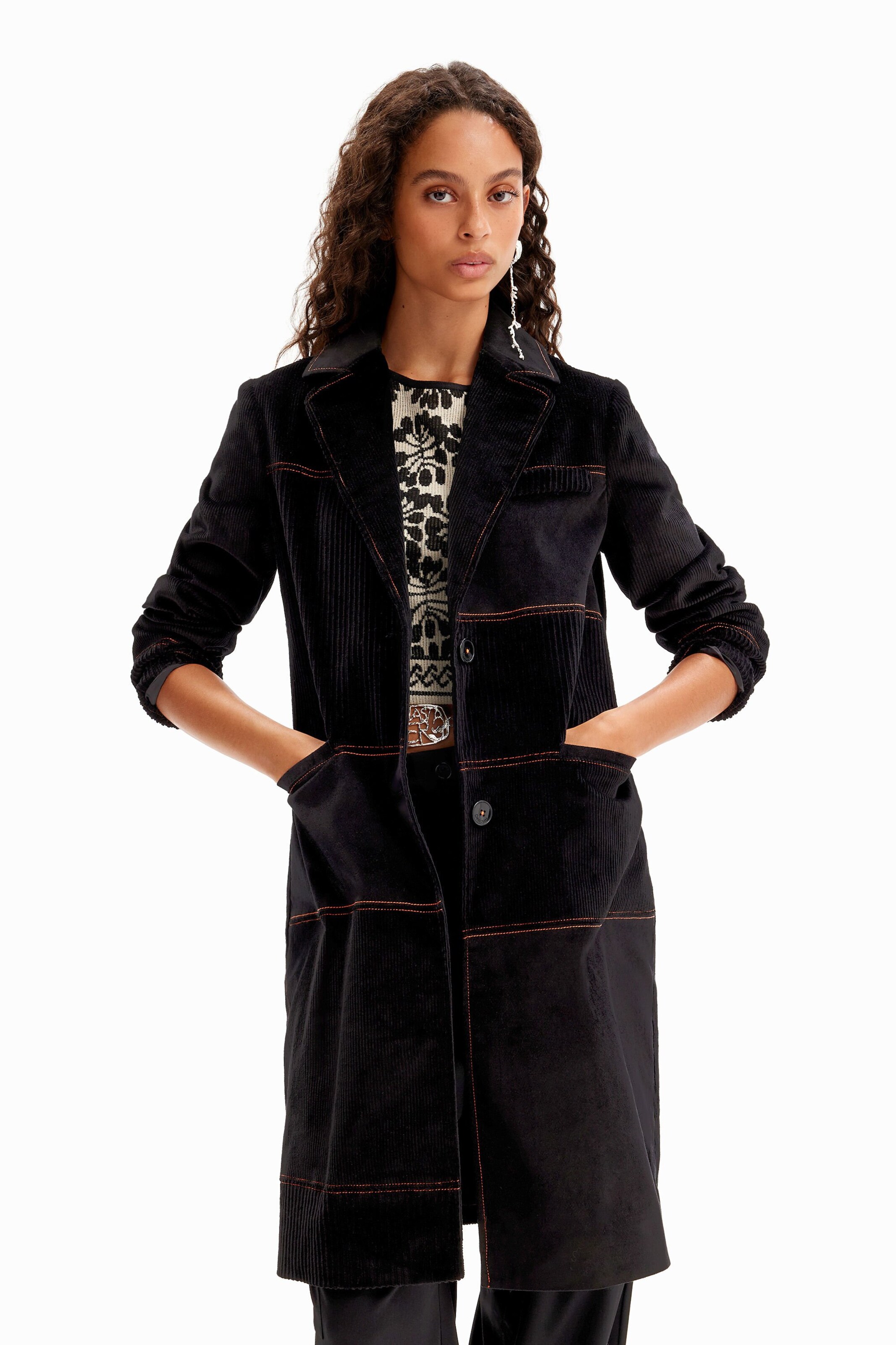 Abrigo desigual negro new arrivals