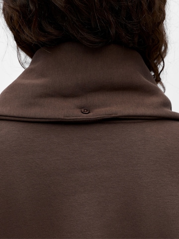Sweat-shirt 'OBJArina' OBJECT en marron