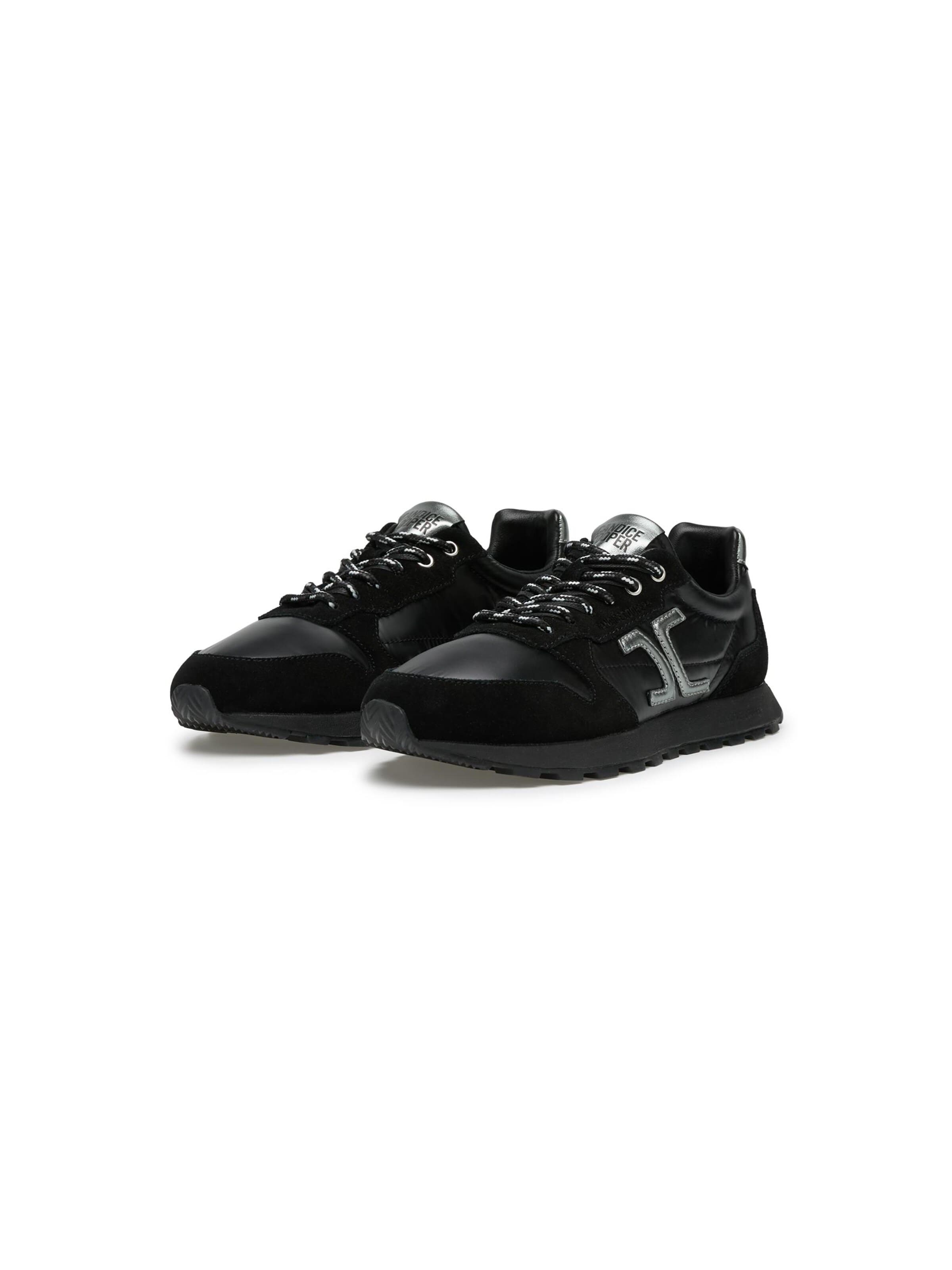 Baskets basses 'PLUME 5.' Candice Cooper en noir