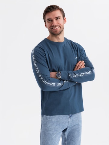 Tricou de la Ombre pe albastru