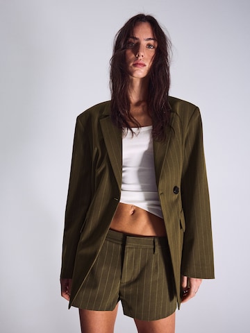 Bershka Blejzer - Zelená: predná strana