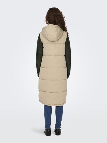 Gilet ONLY en beige