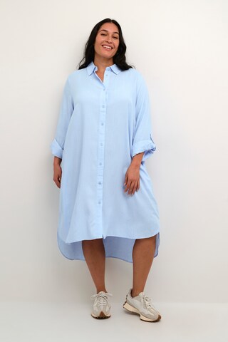 KAFFE CURVE Jurk 'Mille' in Blauw: voorkant