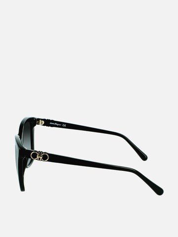 FERRAGAMO Sunglasses in Black