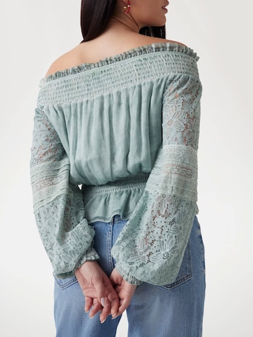 GUESS Bluse in Blau