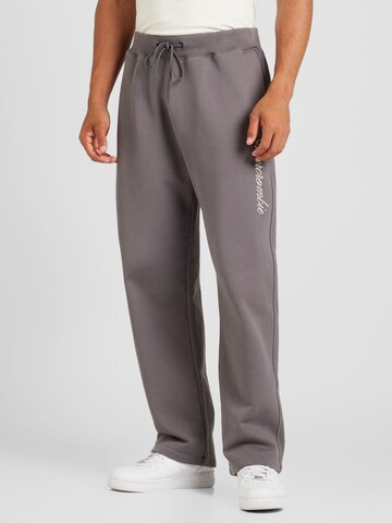 Abercrombie & Fitch - Loosefit Pantalón en gris: frente