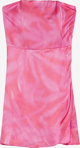 Bershka Dress in Pink: front