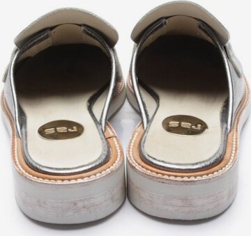 Ras Flats & Loafers in 36 in Silver