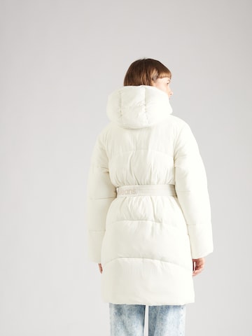 Calvin Klein Jeans - Abrigo de invierno en blanco