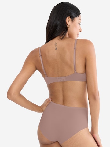 TRIUMPH T-Shirt Bügel-BH ' Red Label Body Make-Up Illusion ' in Beige