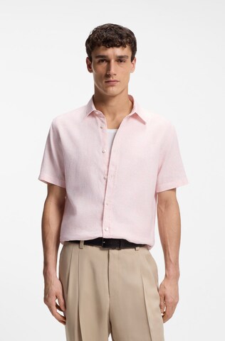 BOSS Regular fit Button Up Shirt 'Roan' in Pink: front