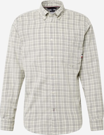 Coupe regular Chemise TOMMY HILFIGER en beige : devant