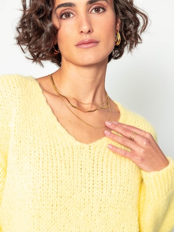 SASSYCLASSY Oversizepullover in Gelb