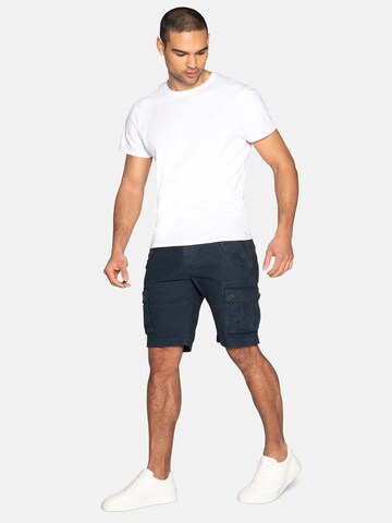 Threadbare Regular Shorts in Blau