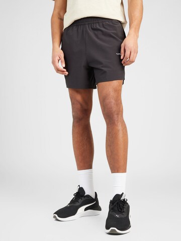 PUMA - regular Pantalón deportivo '5" Ultrabreathe' en negro: frente