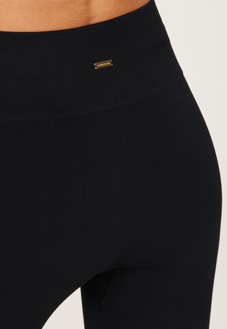 Athlecia Slimfit Sporthose 'Aideny' in Schwarz