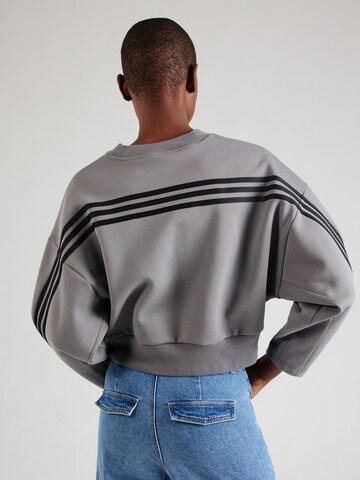 Felpa sportiva 'Future Icons 3S' di ADIDAS SPORTSWEAR in grigio