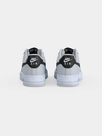 Sneaker low 'Air Force 1 '07 LV8 Tech' de la Nike Sportswear pe gri